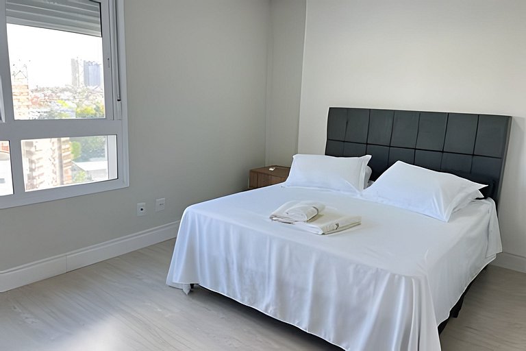 Apto Duplex 3 suítes ao lado Via Gastronômica