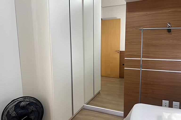 Apartamento com 2 quartos perto da Via Gastronômica