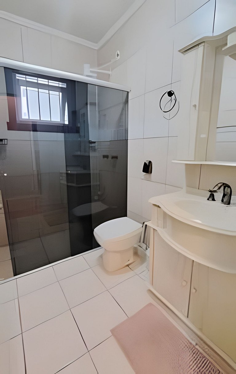 Casa Caminhos de Pedra ao lado da casa da ovelha