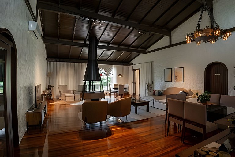 Casa na Serra Gaúcha com piscina