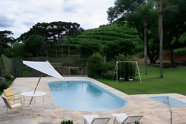 Casa na Serra Gaúcha com piscina