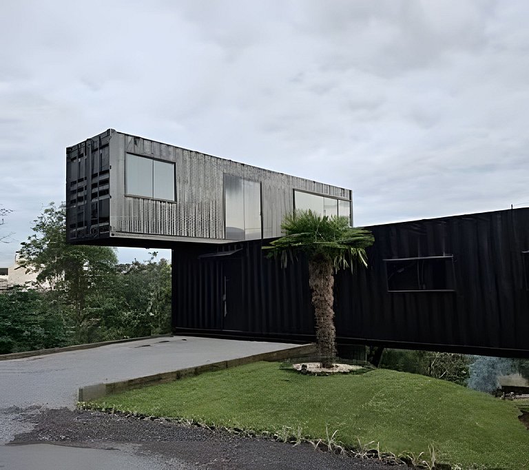 Container Charmoso com Vista para o Vale