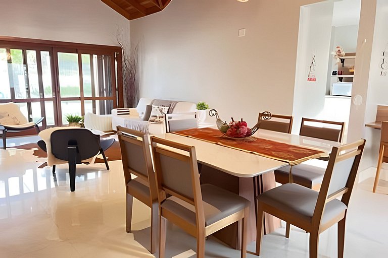 Casa com Adega na  Serra Gaúcha