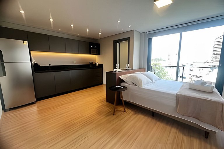 Now Studio no centro / sacada e charme