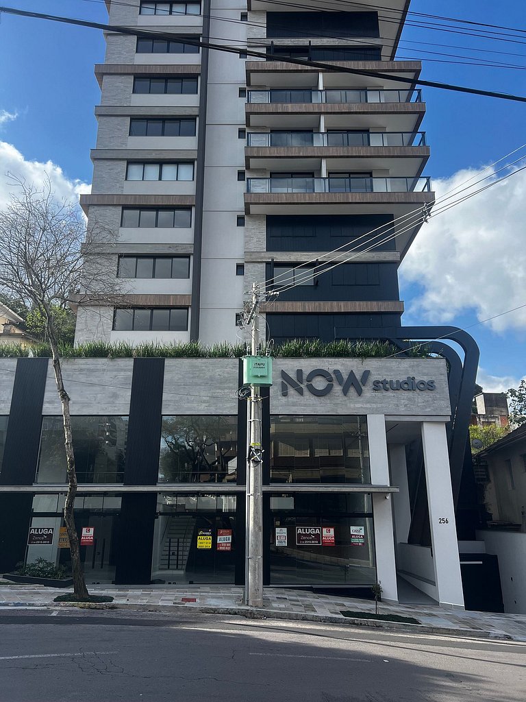 Now Studio no centro / sacada e charme