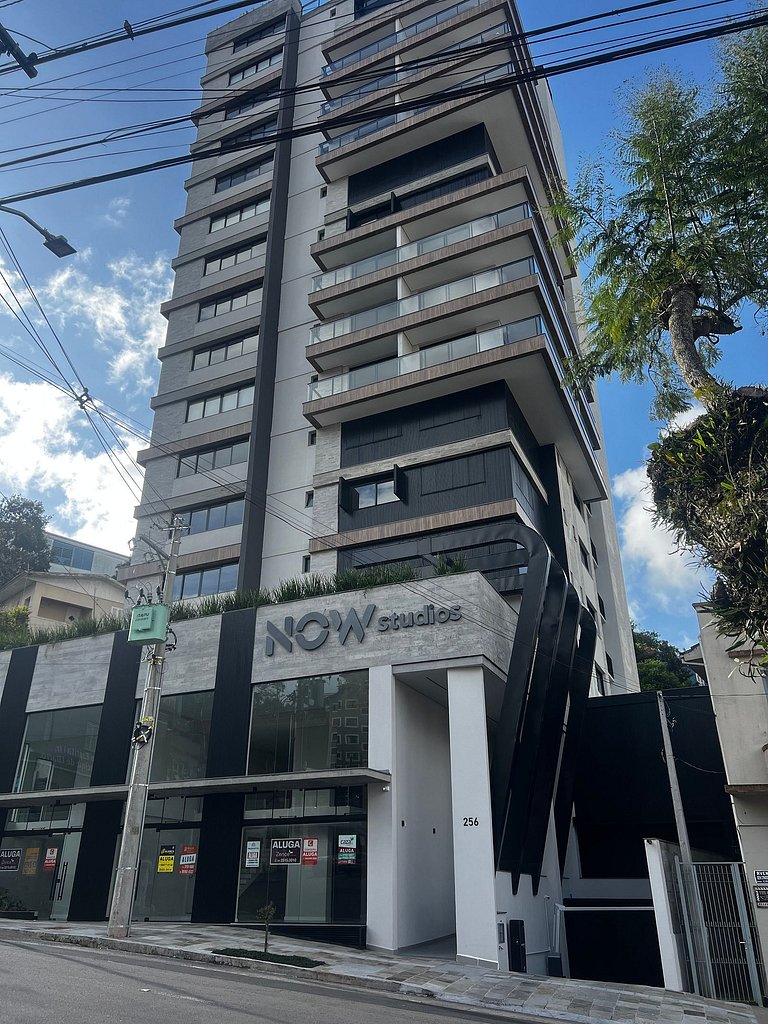 Now Studio no centro / sacada e charme